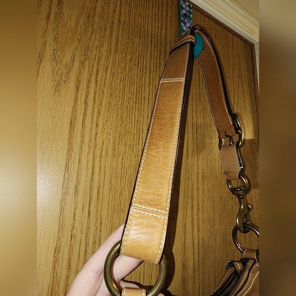 VINTAGE coach crossbody signature C like new condition - Picture 8 of 9